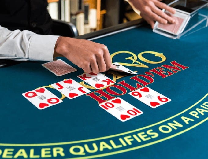 Casino Holdem Dealer hands